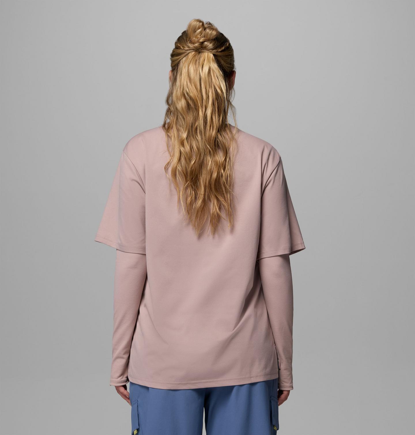Женская рубашка Columbia Pomin Canyon Relaxed Graphic Short Sleeve, цвет: Лиловый — фото 3