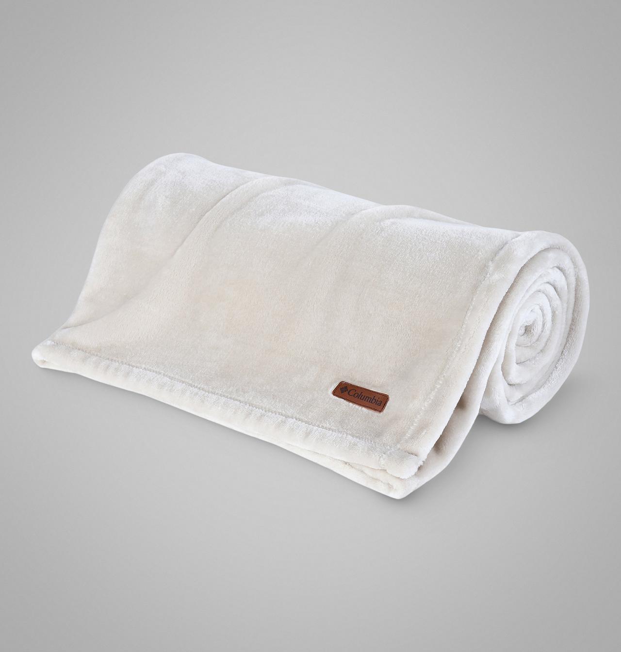 Columbia Plush Throw 6