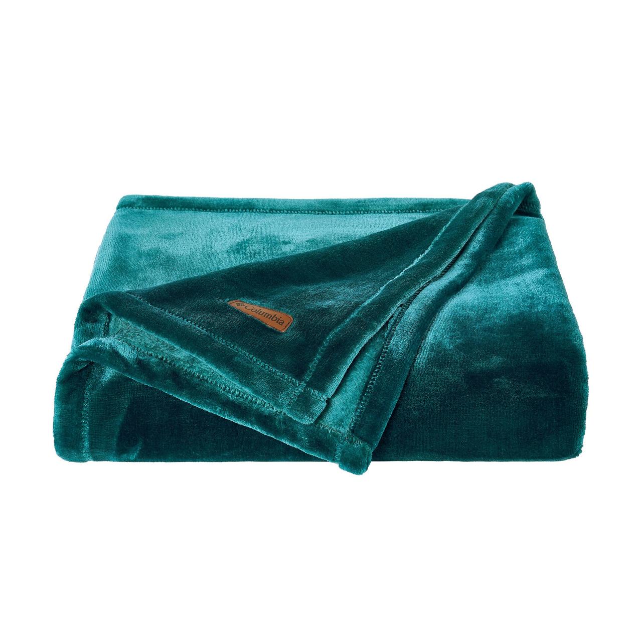 Columbia Plush Throw 2
