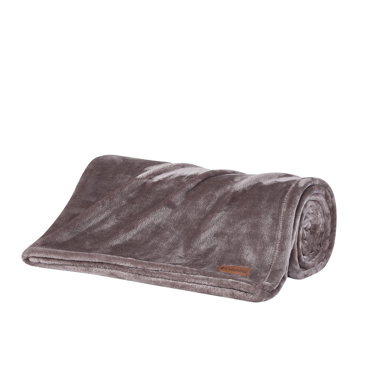 Columbia Plush Throw 3