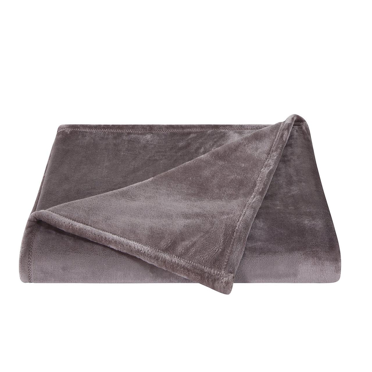 Columbia Plush Throw 1