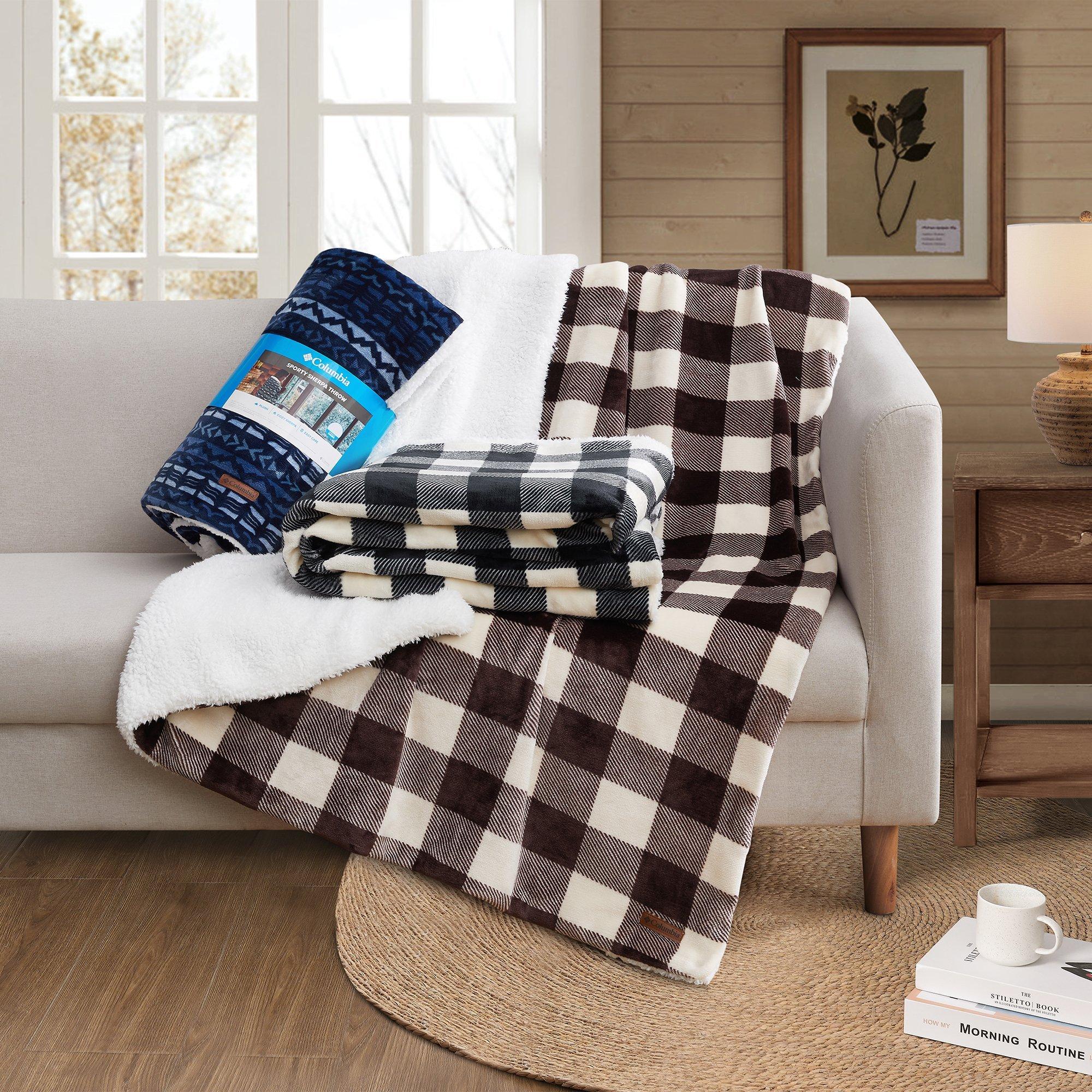 Cozy Sherpa Plush Throw 5