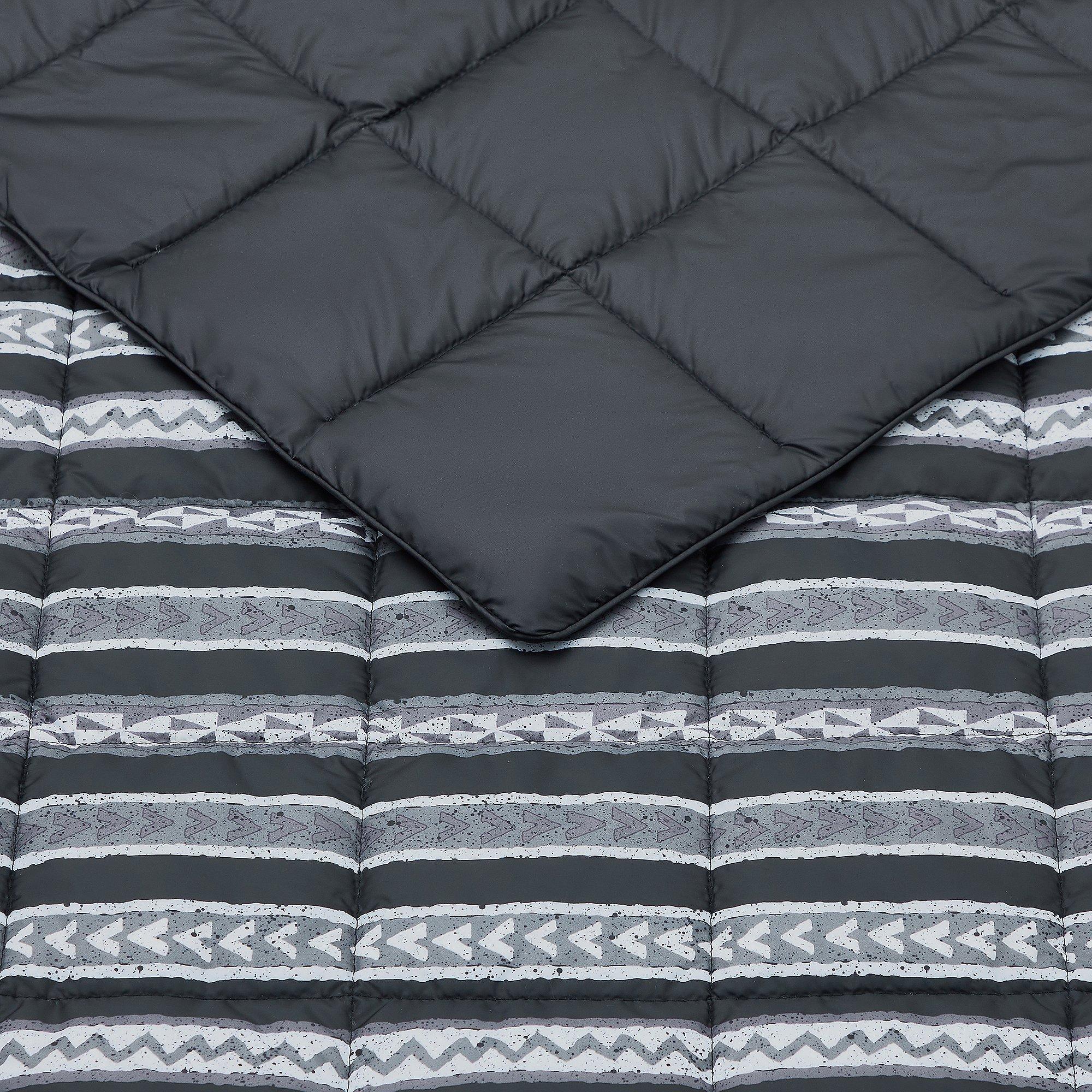 Packable Down Alt Throw 3