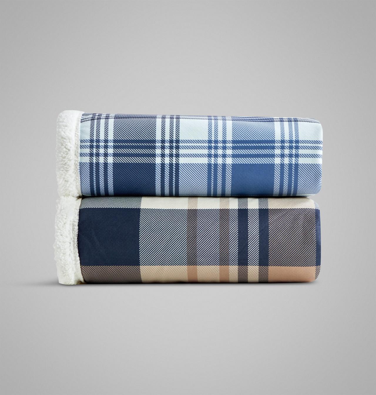 Flannel To Sherpa Throw 4