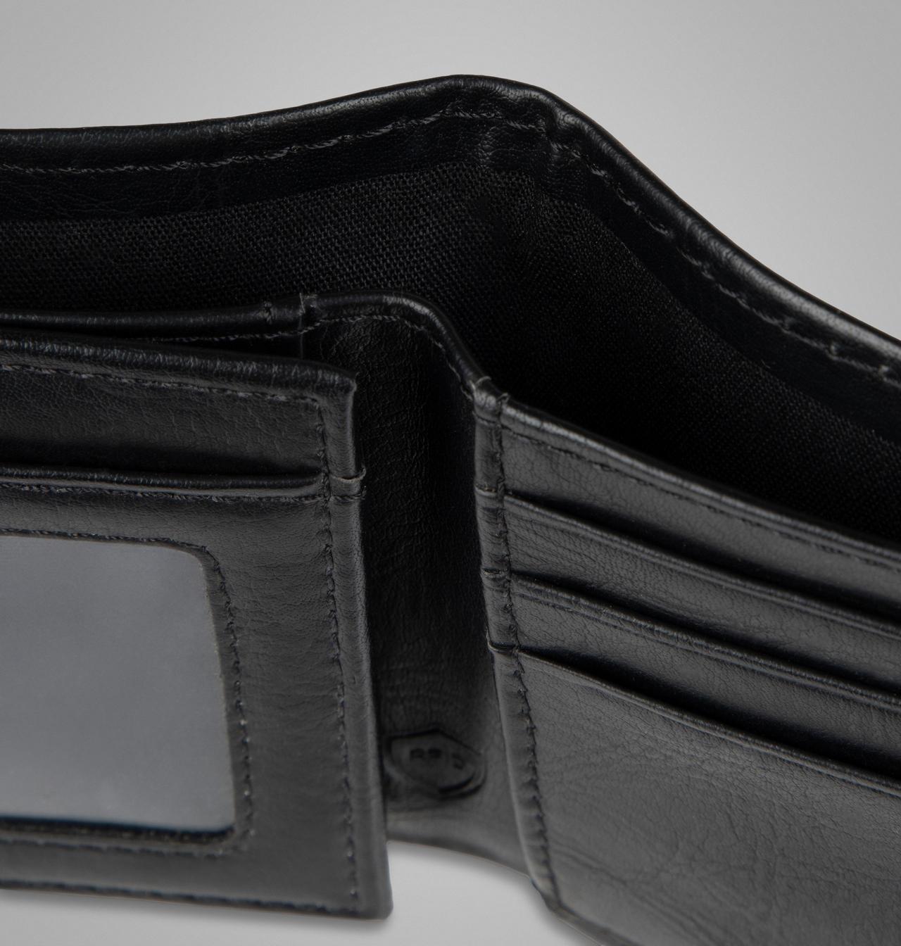 Wilkes Traveler RFID Wallet 5