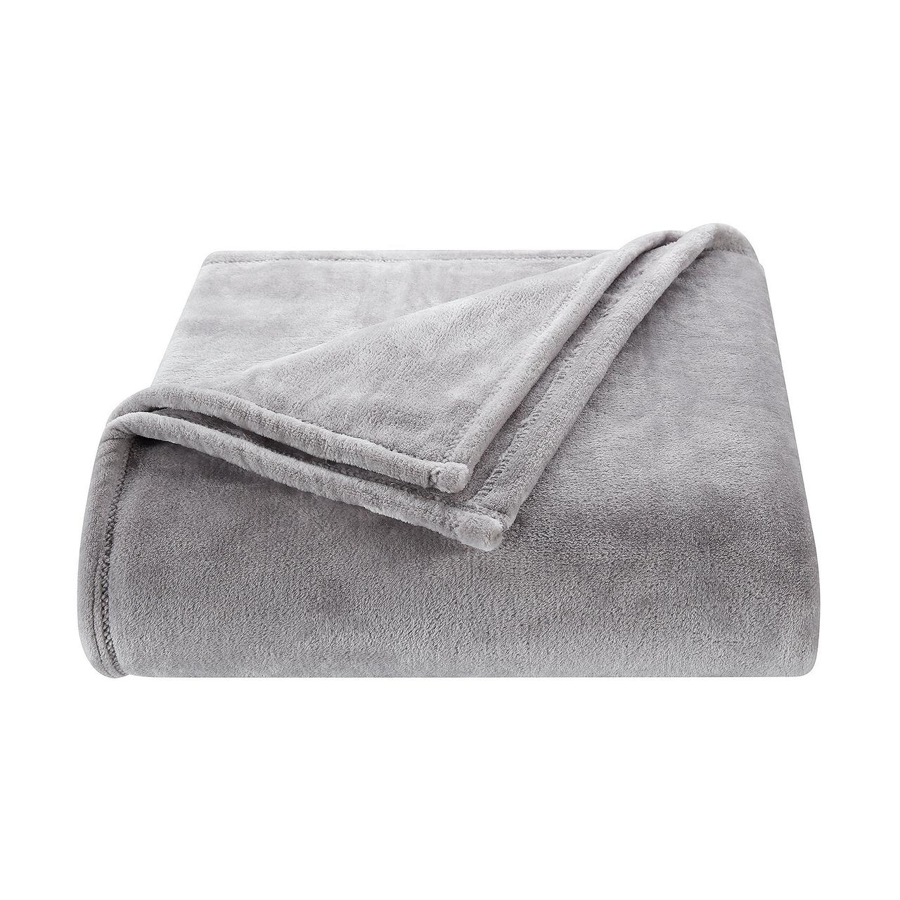Plush Footed Throw Blanket 1