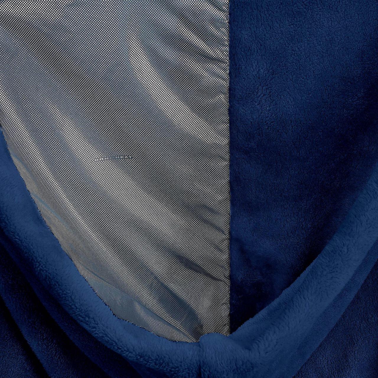 Plush Footed Throw Blanket 3