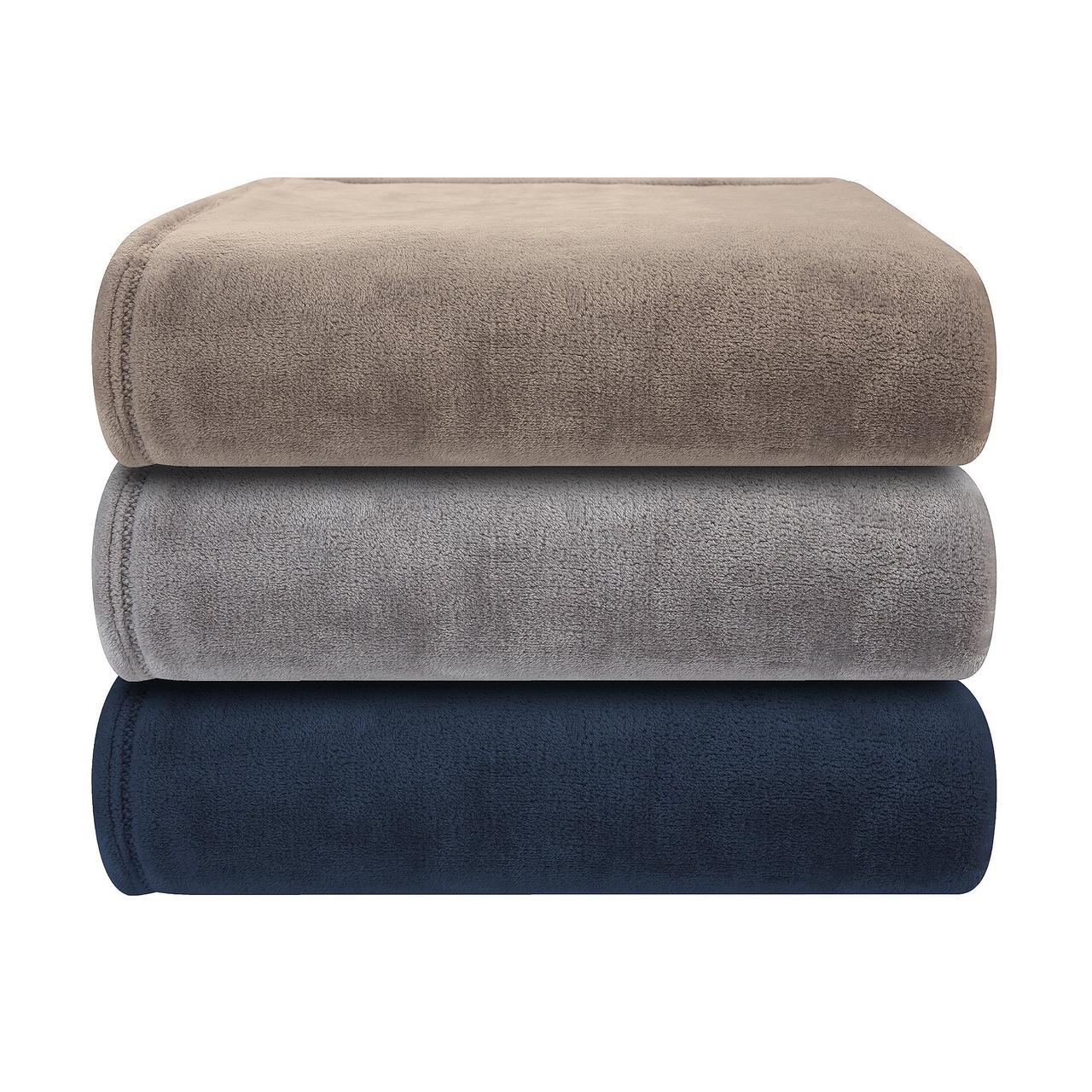 Plush Footed Throw Blanket 6