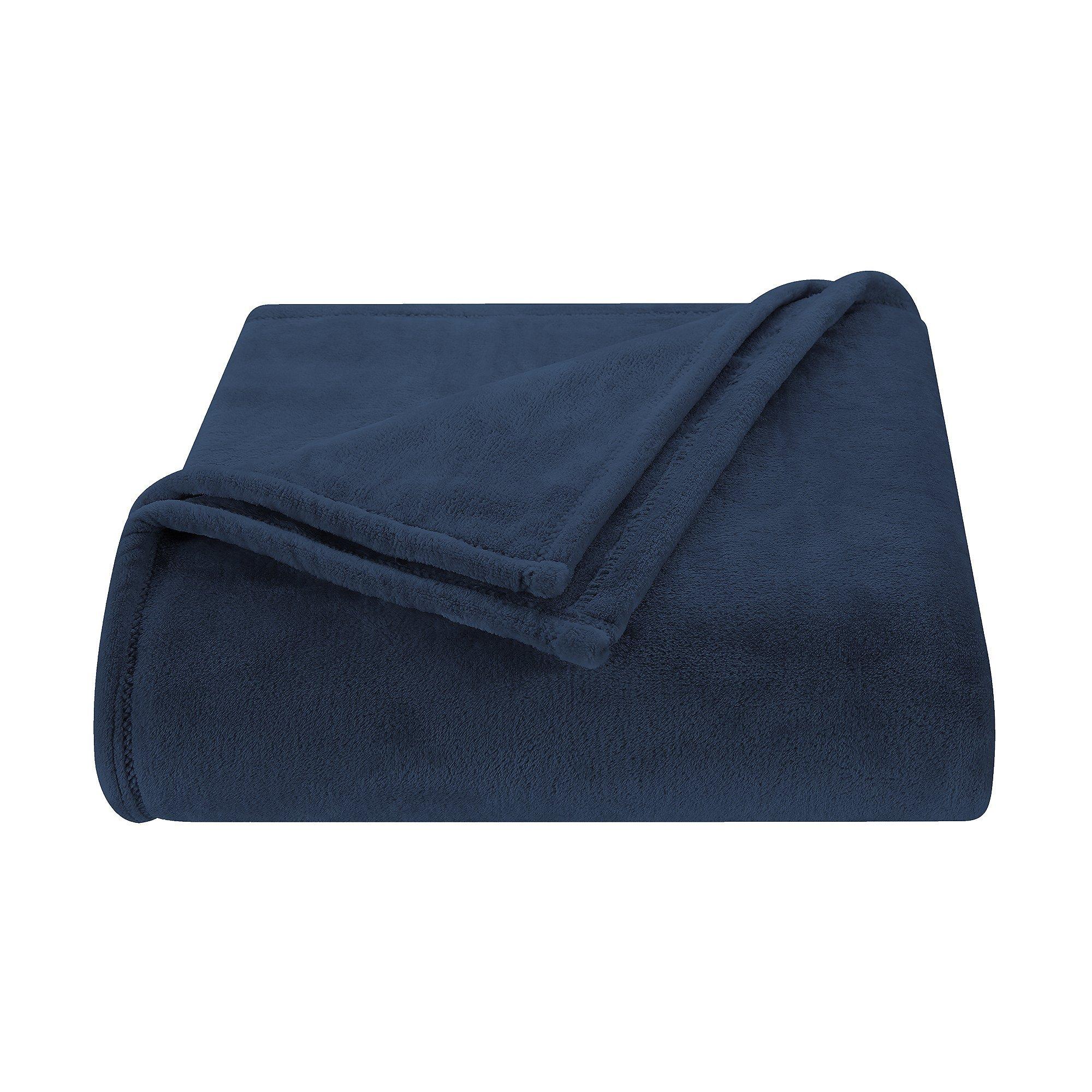 Plush Footed Throw Blanket 1