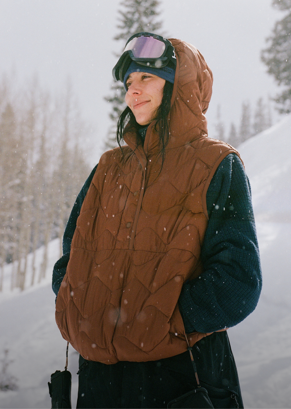 Women’s Seek Out™ 
Snap Neck Vest
