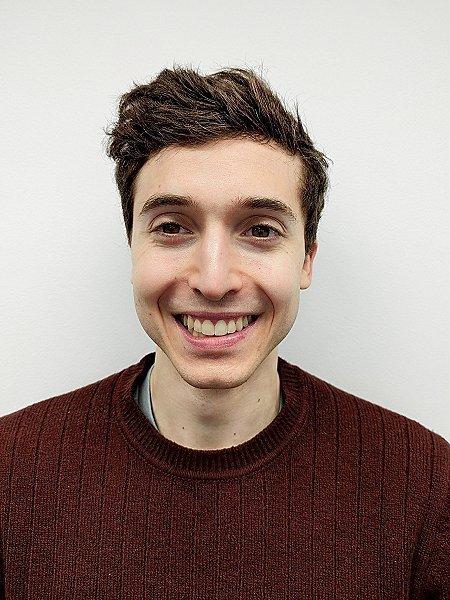 Portrait of Jesse Grupper (he/him)