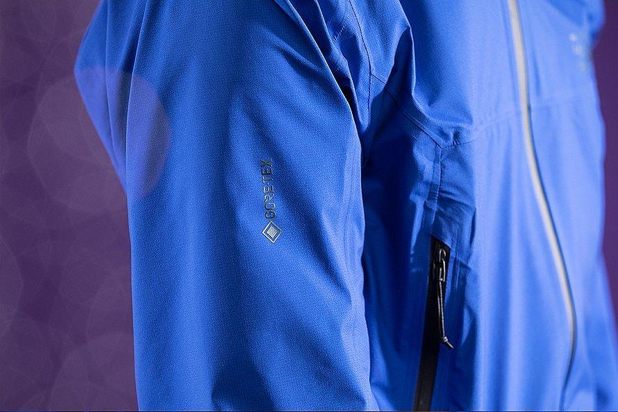 3L Gore-Tex Active™ waterproof breathable ripstop fabric for 					next-to-skin comfort and durable, ultra-lightweight protection
