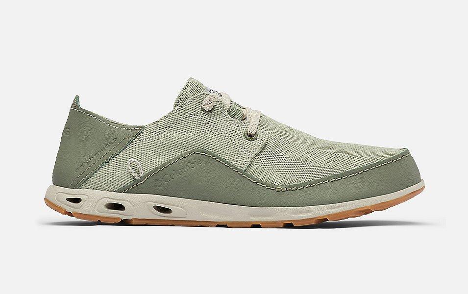 Product shot of Columbia Sportswear’s Men’s PFG Bahama Vent shoe set against a white background.