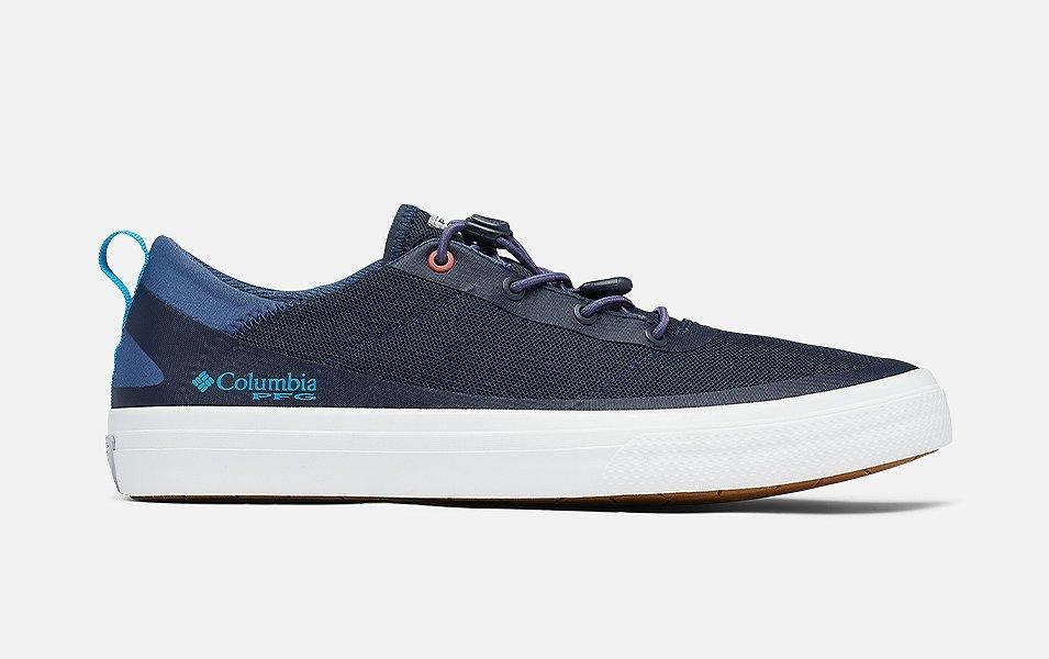 Product shot of Columbia Sportswear’s Men’s PFG Bonehead Wide shoe set against a white background.
