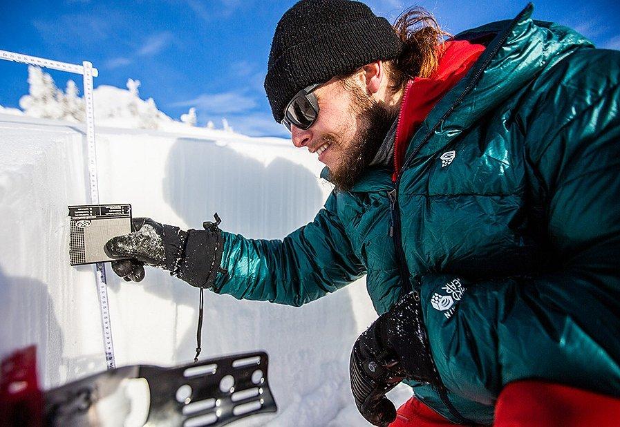 Extremely Canada guide checks the snowpack conditions