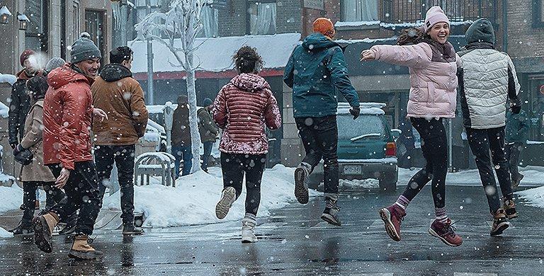 From warm, fluffy parkas to ultra-lightweight rain shells, learn how to pick the right clothes for any winter scenario.