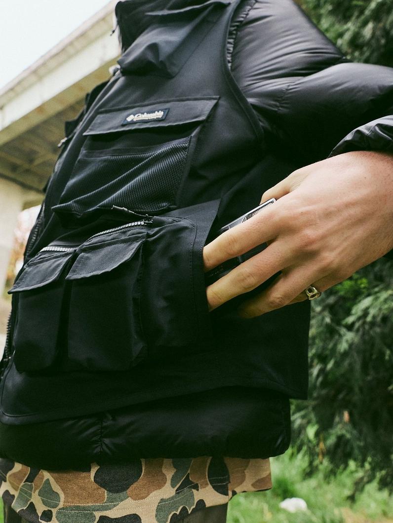 Closeup of Dually Mountain Jacket