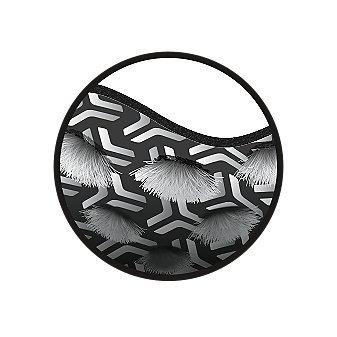 Close-up of Omni-Heat 3D fiber pods that enable enhanced heat retention and next-to-skin comfort. 