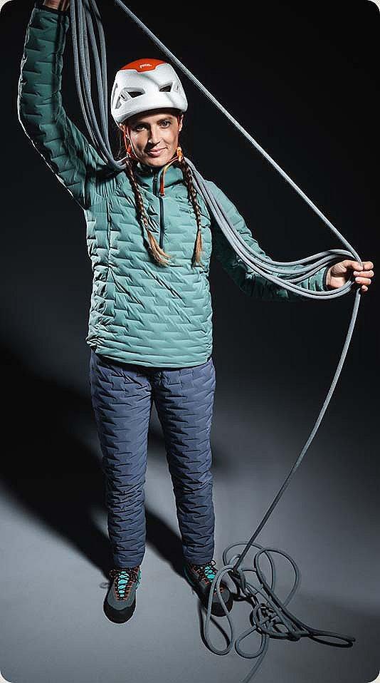 detail shots of the Women's Stretchdown Light Pullover