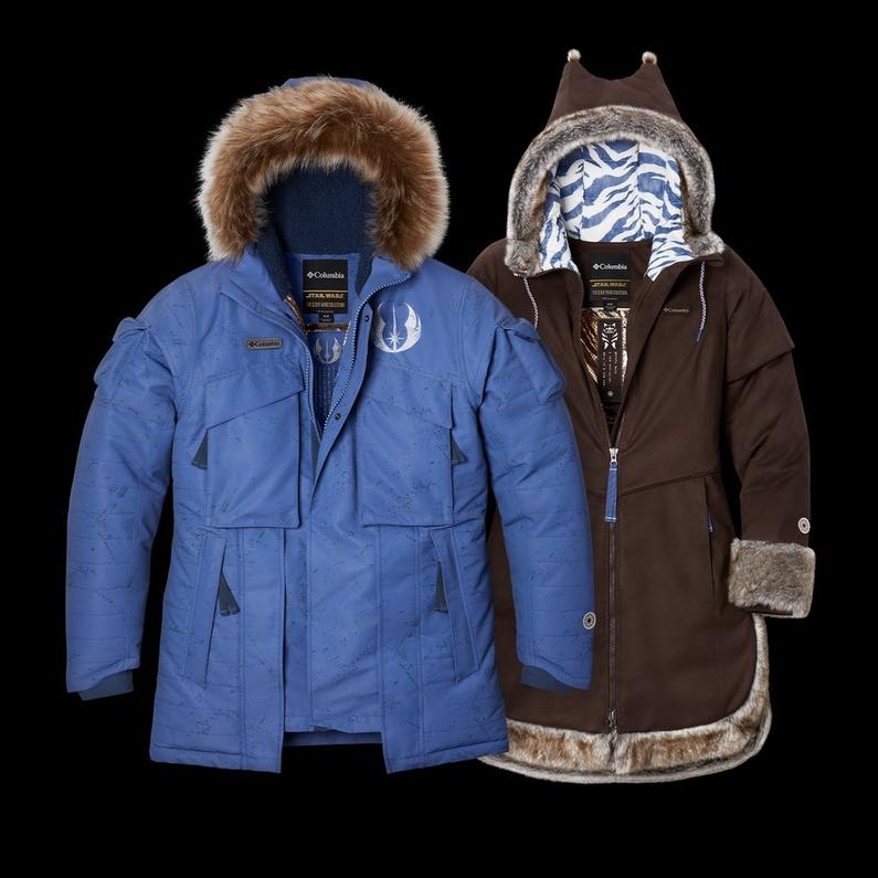 Assorted gear from the Clone Wars collection