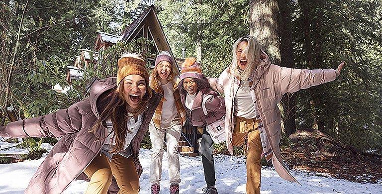 Check out our ultimate cabin packing list for your winter vacation.