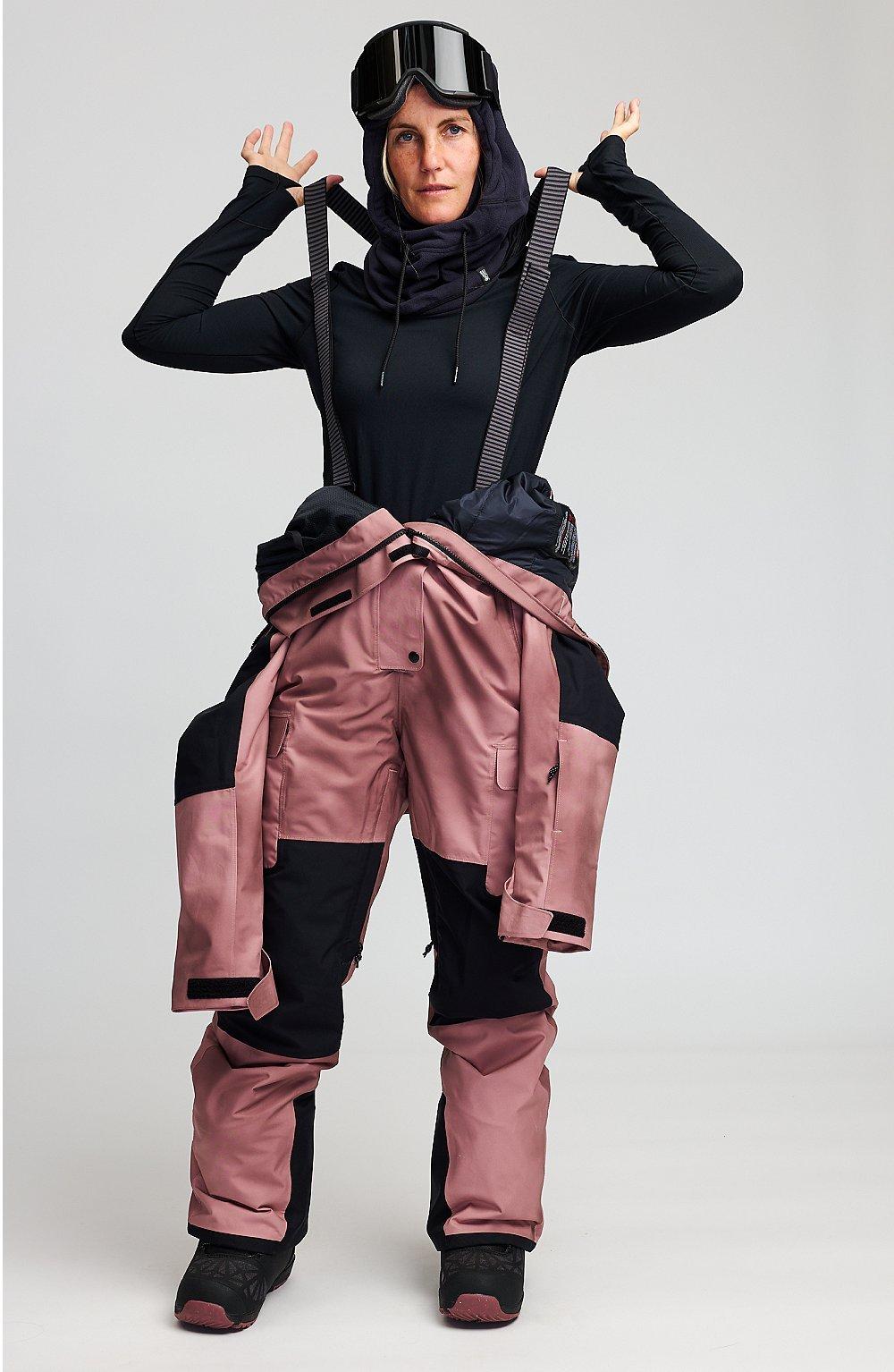 Women's resort kit.