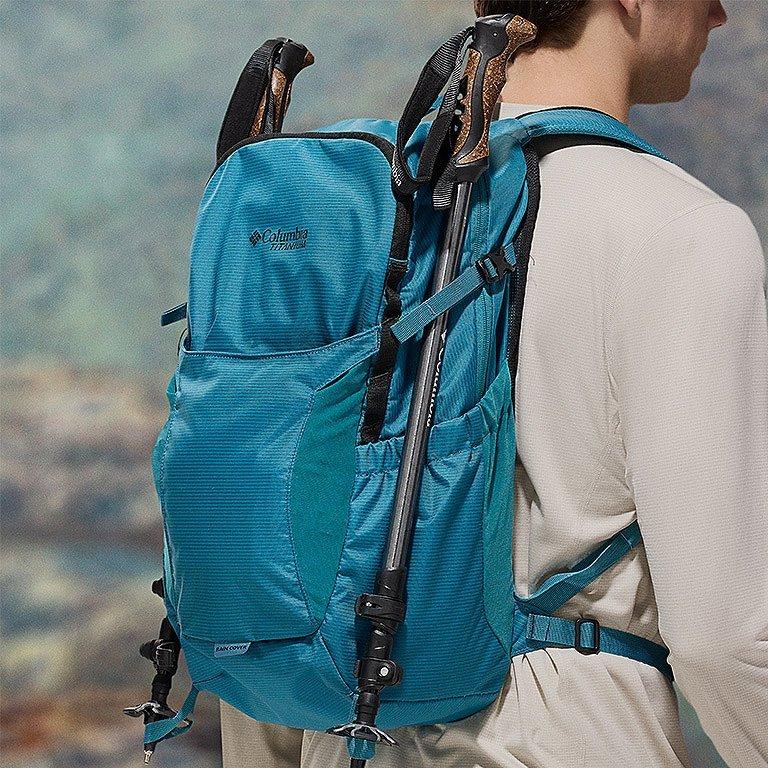 Close-up of the carrying loops with attached gear 