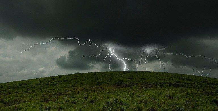 Learn valuable tips about how to stay safe during a thunder and lightning storm from our interview with Meteorologist John Jensenius.