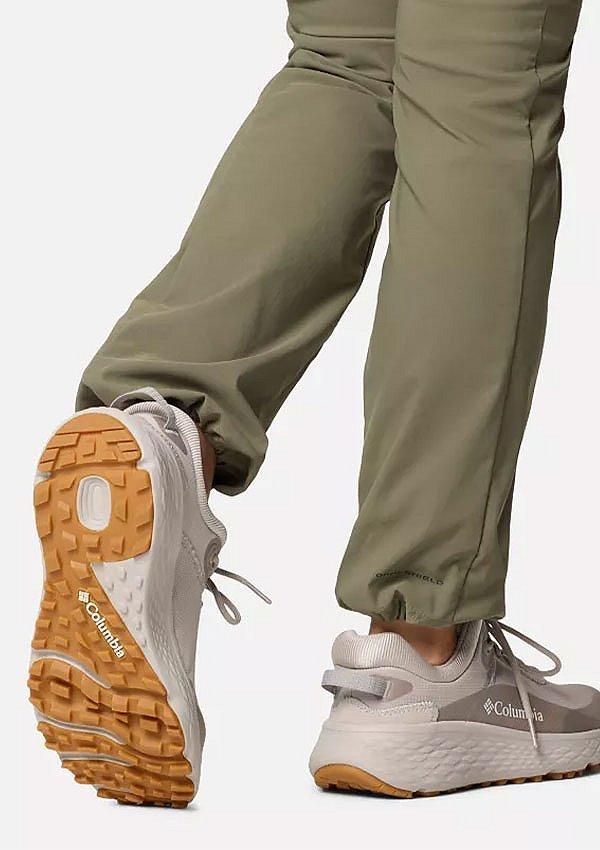 Urban adventure women