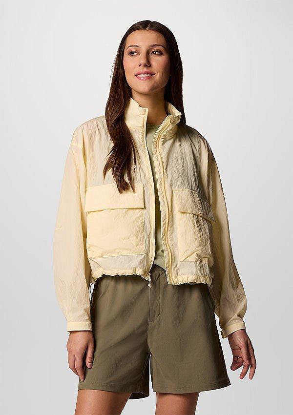 Urban adventure women