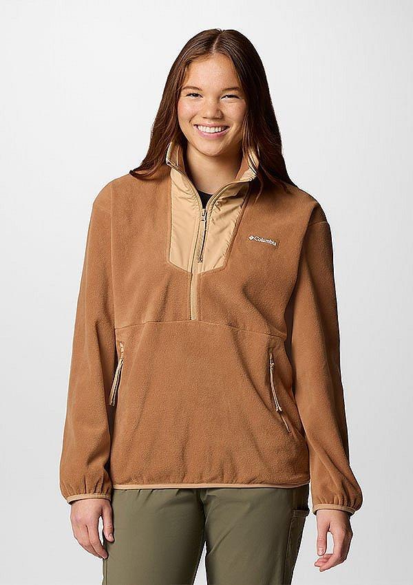 Urban adventure women