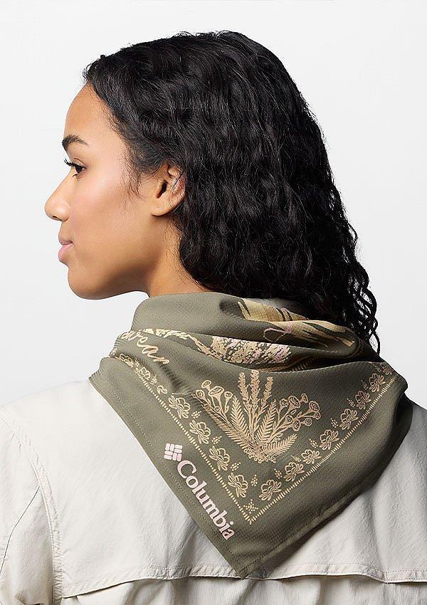 Urban adventure women