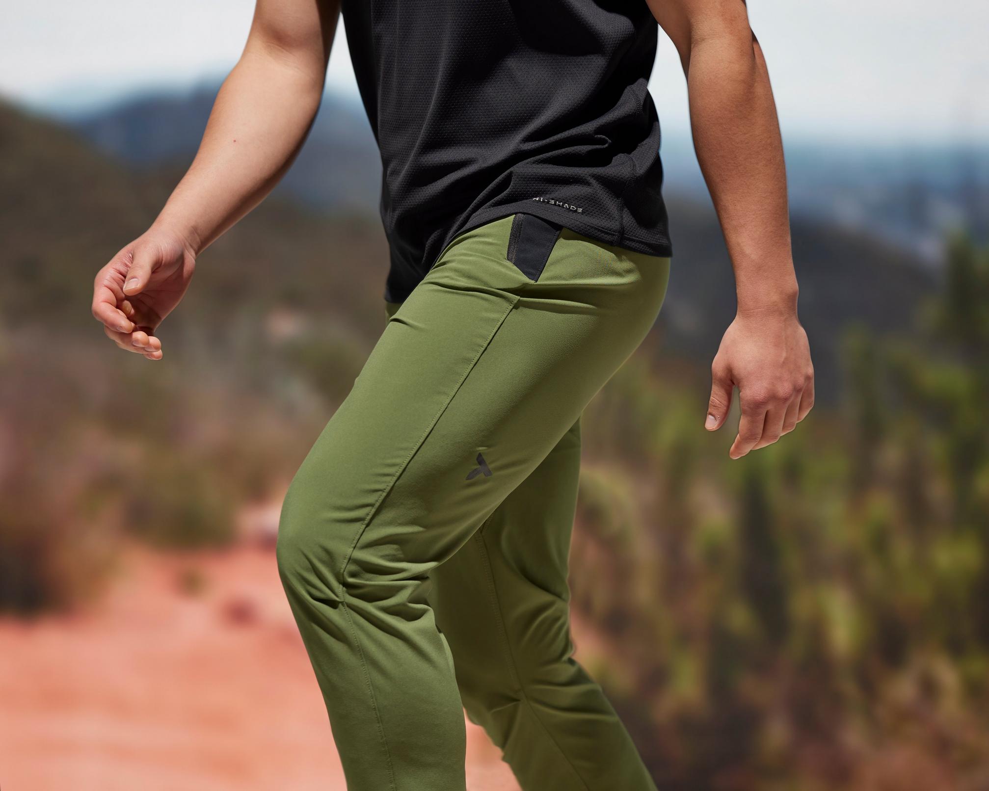 Columba TRPLE CANYON EU FALL HKNG PANT - Pánské softshellové kalhoty - černá | SPORTSMO.CZ