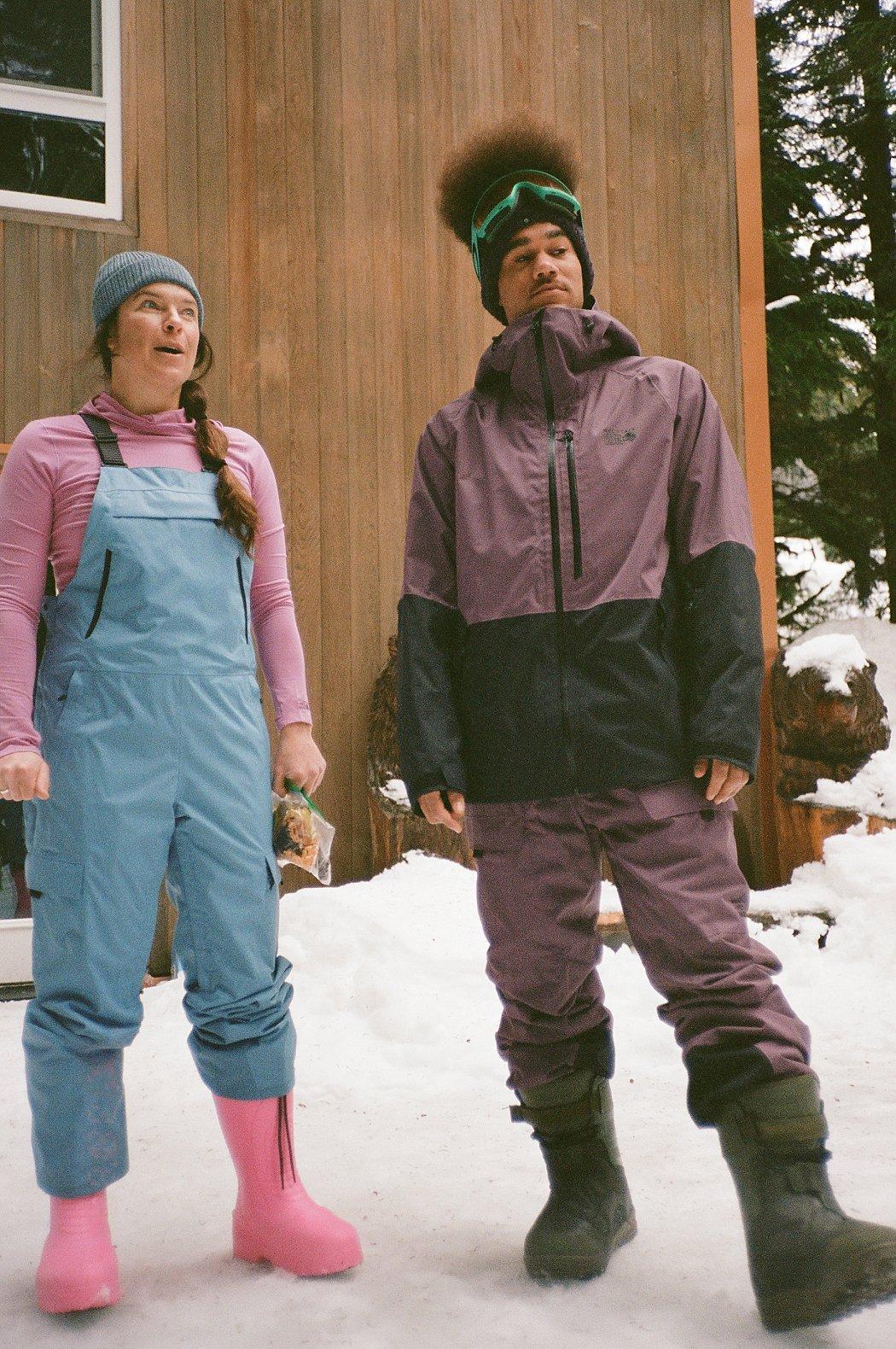 Getting ready for the day with MHW teammate Rachael Burks.