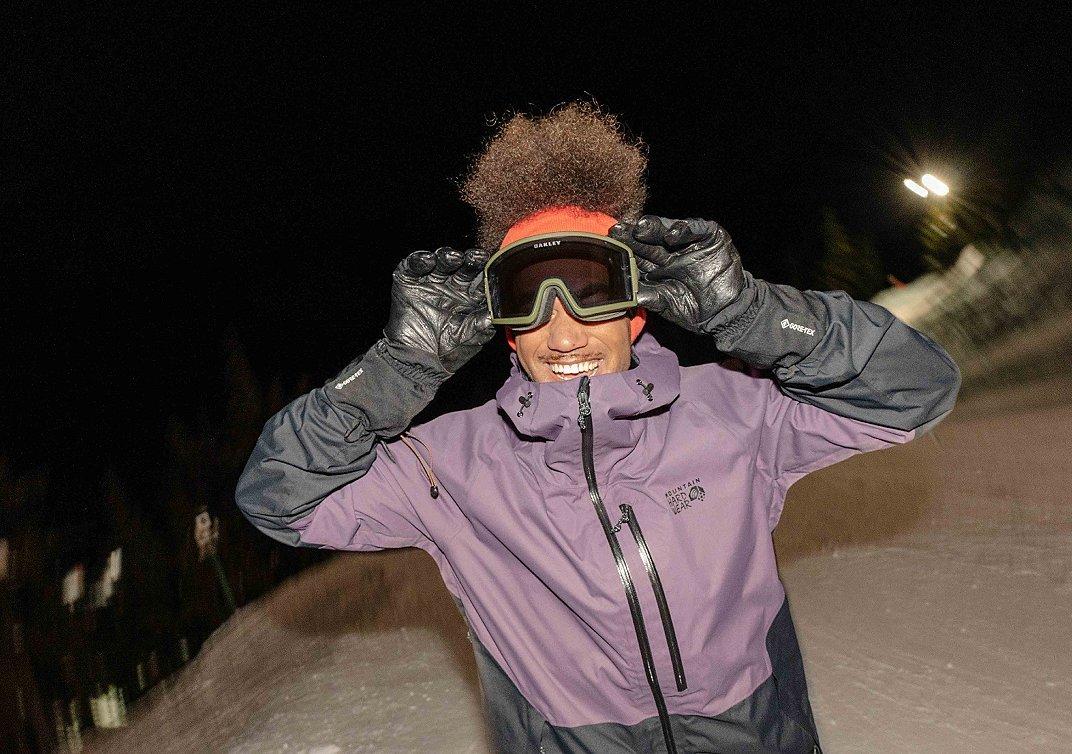 Bryce cheesin' in snow gear