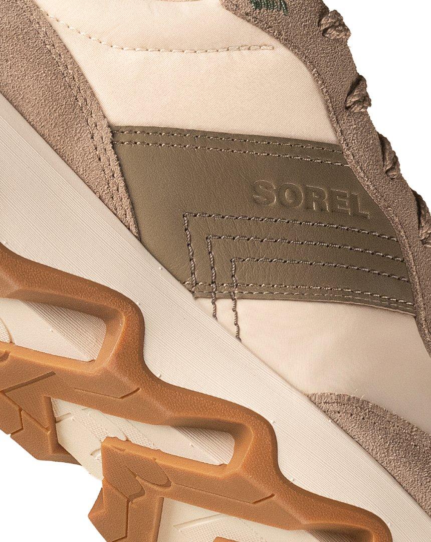 close up view of the KINETIC™ Ember Sneaker