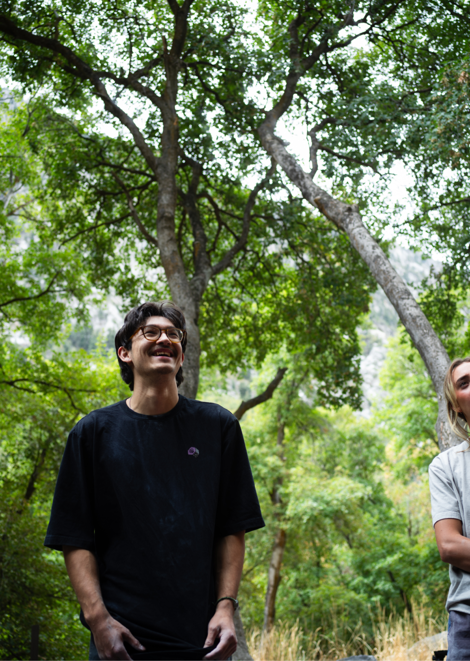 Men’s MHW™ Nut Relaxed Short Sleeve
