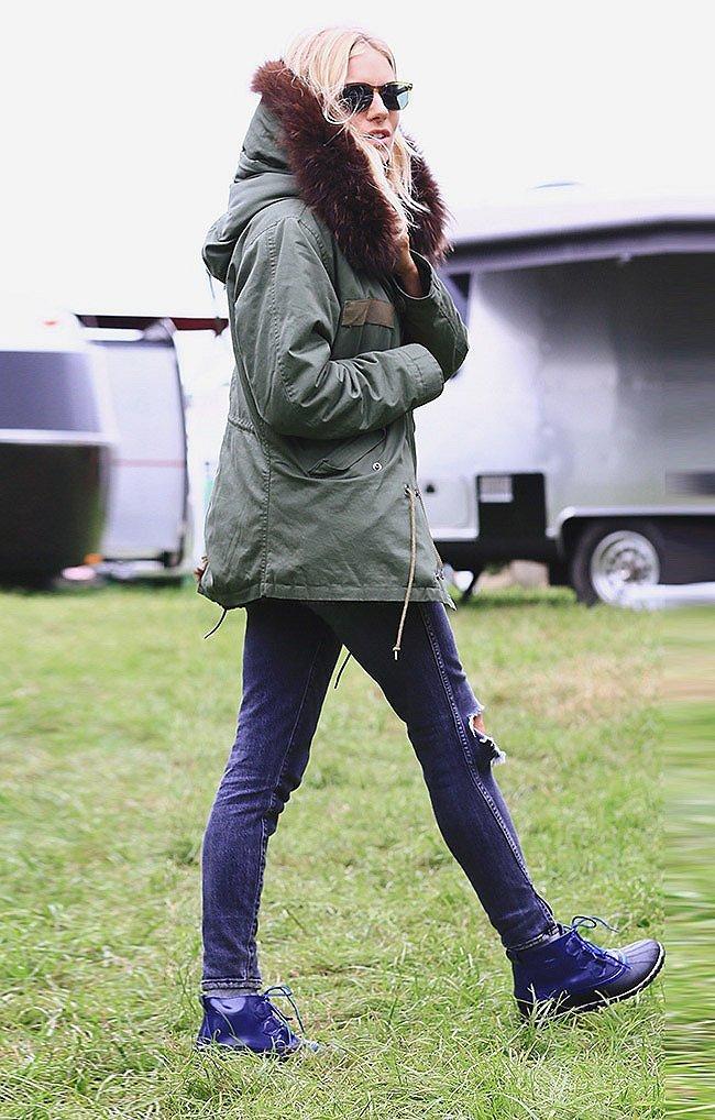 Sienna Miller wearing the OUT'N ABOUT™ RAIN shoe