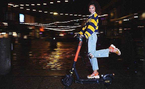 KINETIC™ Impact Y-Strap High Women's Wedge Sandal | SOREL