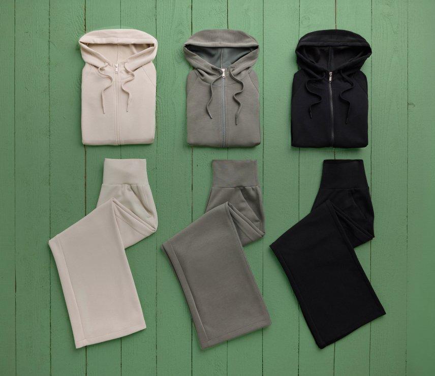an image of travel women's collection