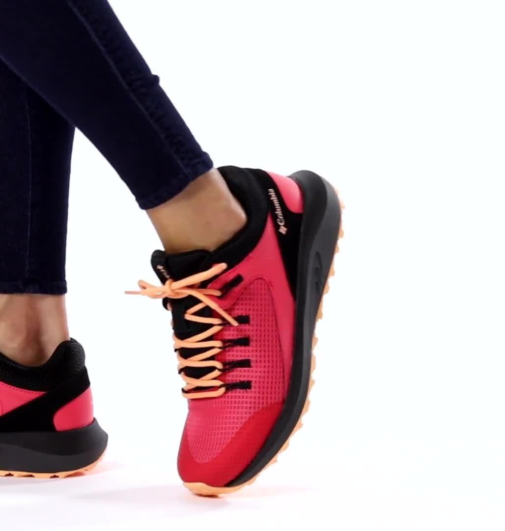 Women&rsquo;s Trailstorm Waterproof Walking Shoe, Color: Red Coral, Peach