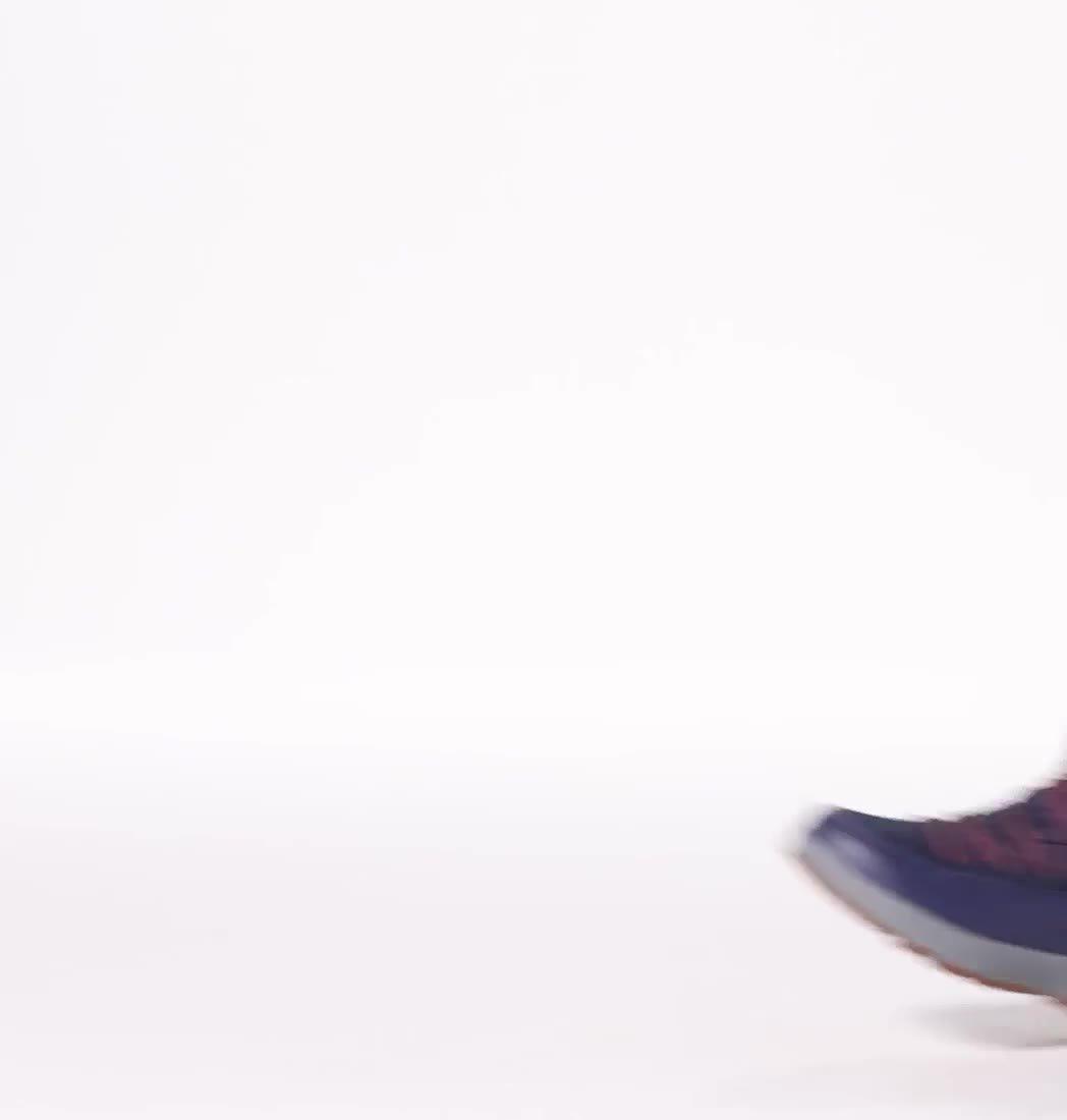 Botas de invierno de media caña Slopeside Village II Omni-Heat para mujer, Color: Nocturnal, Beetroot