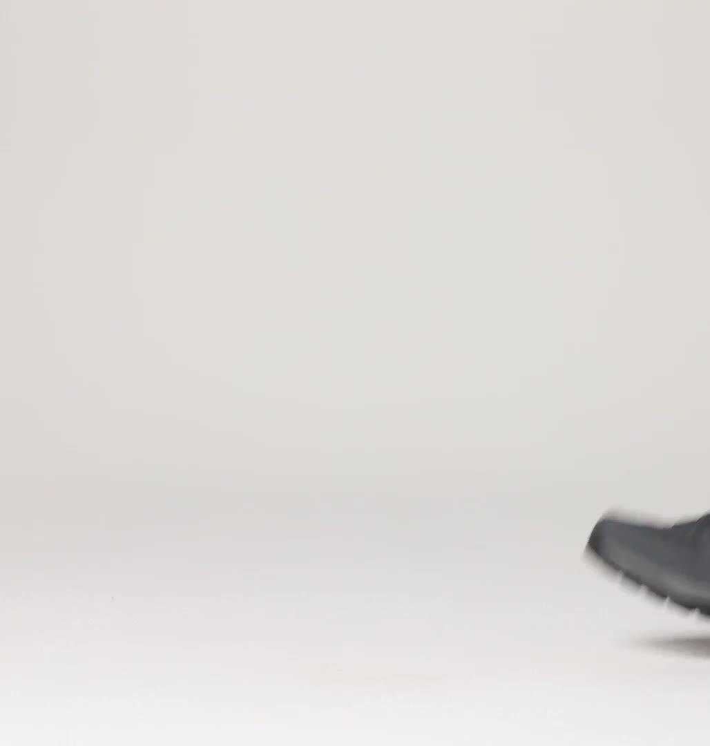 Zapatillas impermeables de media caña para caminar Redmond IV para hombre, Color: Graphite, Citron Haze