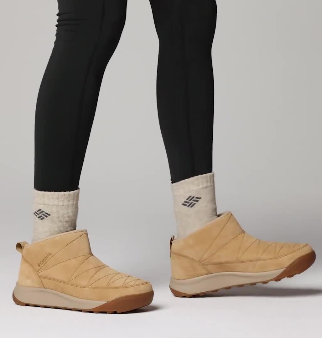 くまま　2 Women's Minx Xtra Shorty Suede Boot | Columbia