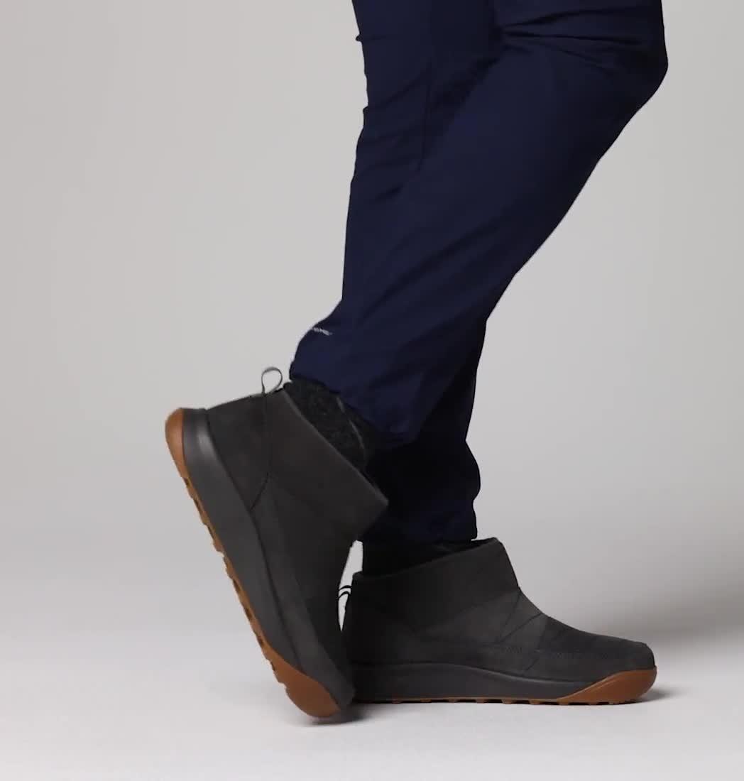 Women's Minx Xtra Shorty Suede Boot - Wide | Columbia